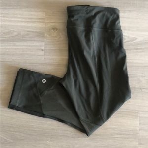 Lululemon Pace Rival Crops